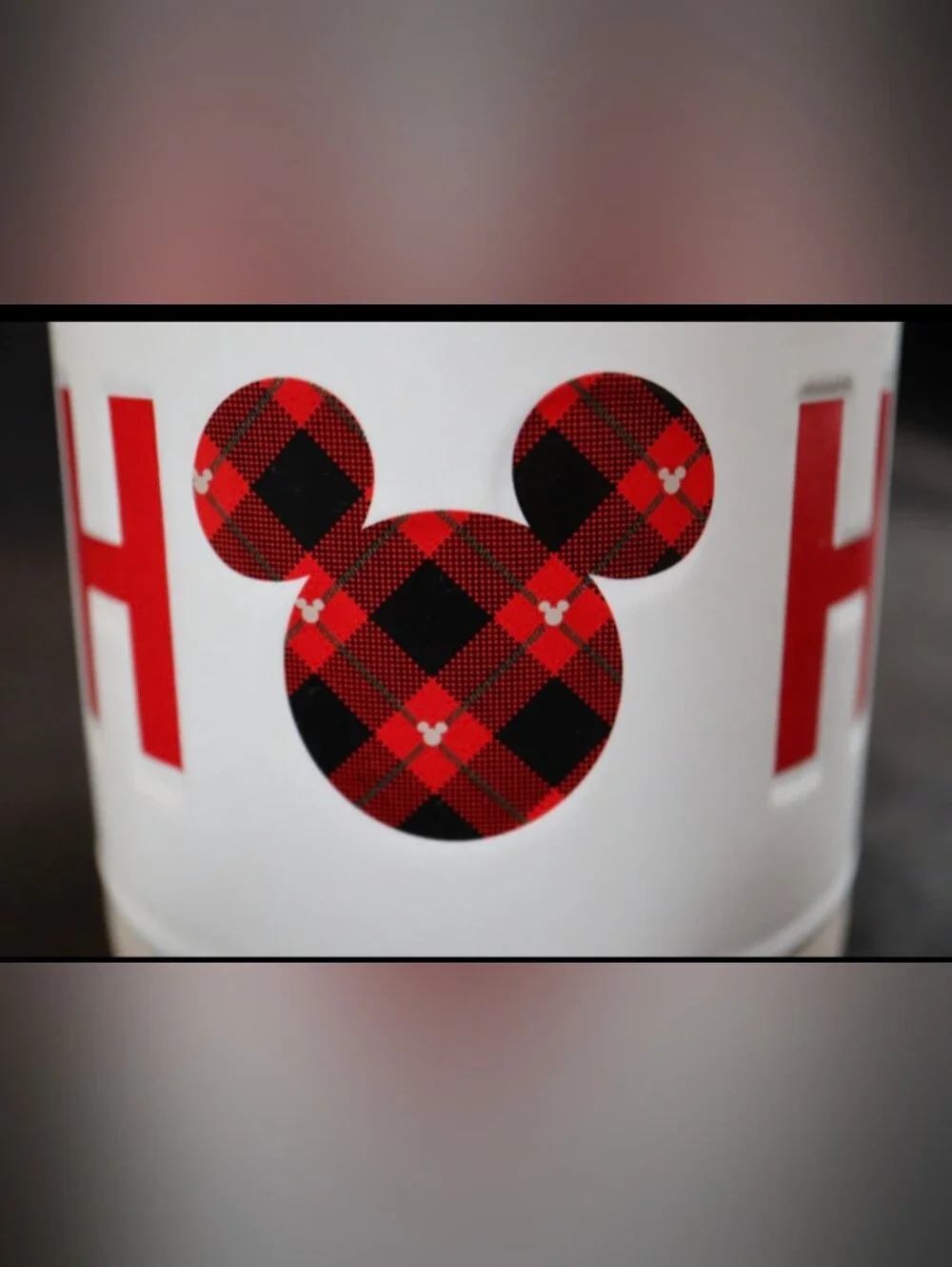 Disney Stoneware 20oz Mickey Christmas Ho~Ho~Ho Coffee Mug Zrike Brand